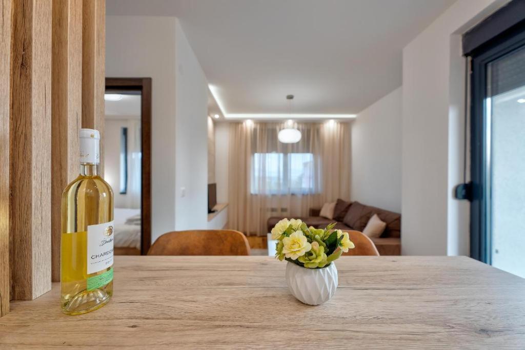 Apartment Lux Titova Sony Ps *
